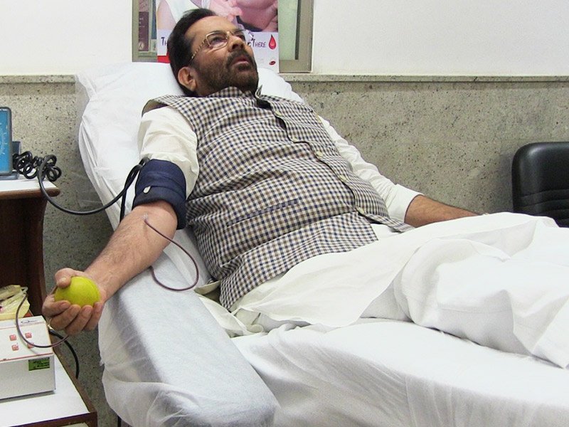 Blood donation, New Delhi, April 2022